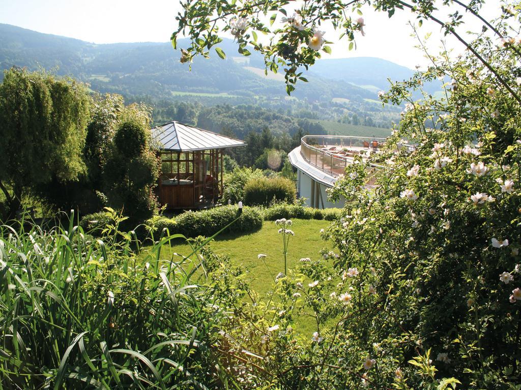 Retter Bio-Natur-Resort Pollauberg Bagian luar foto